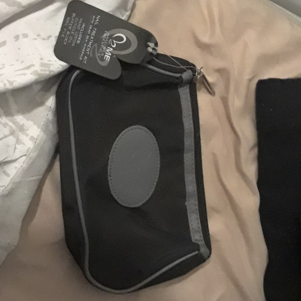 Makeup bag